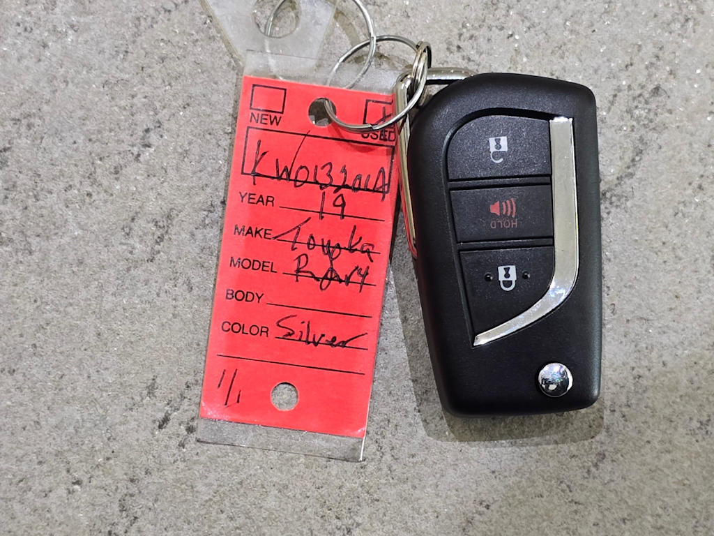 Thumbnail: 2019 Toyota RAV4 - 20