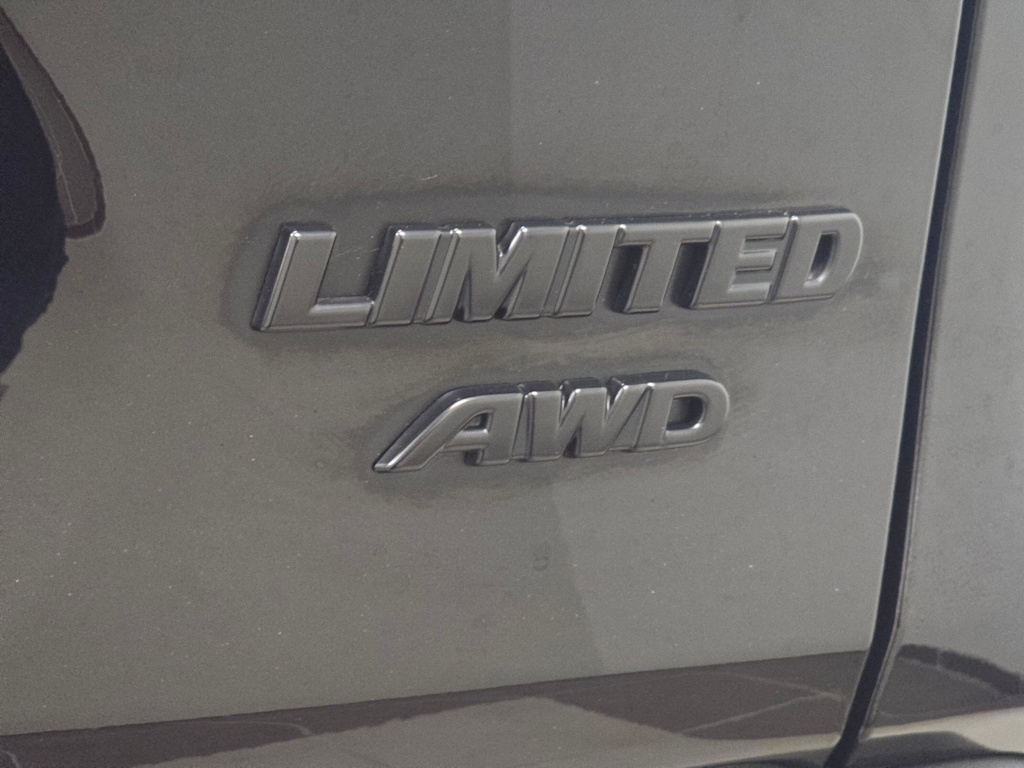 Thumbnail: 2023 Toyota RAV4 - 7