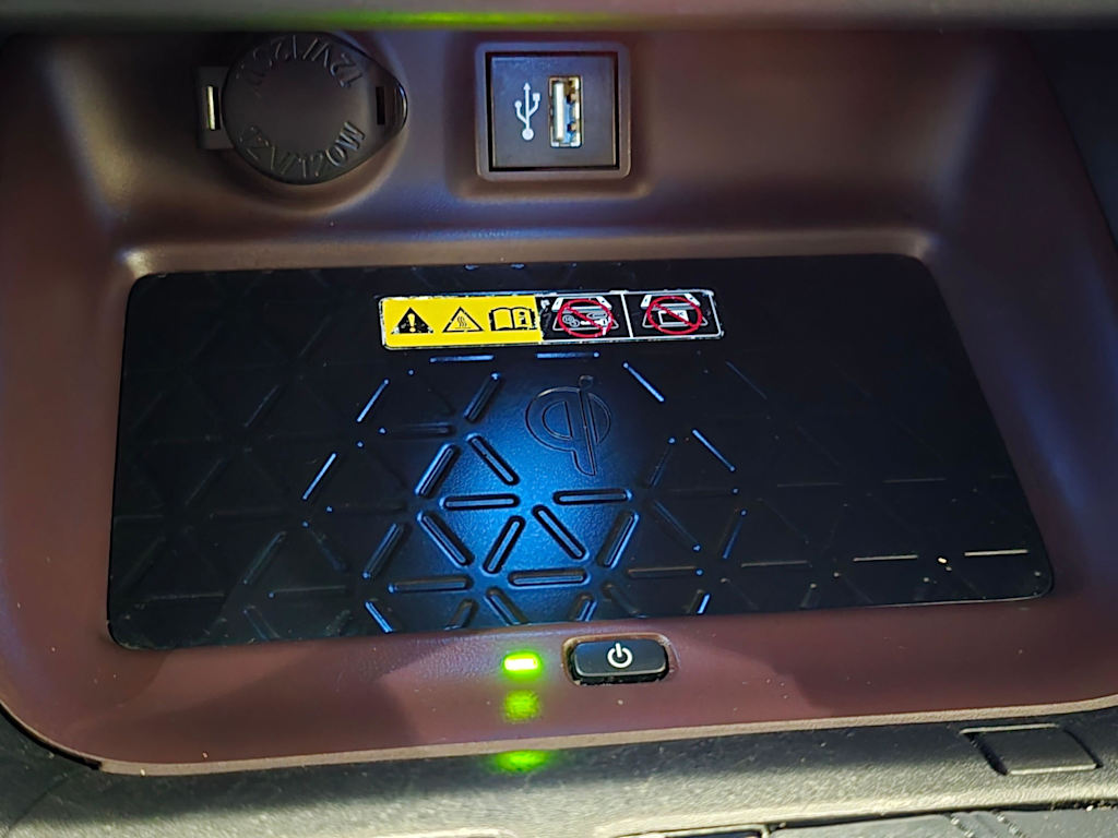 Thumbnail: 2023 Toyota RAV4 - 24