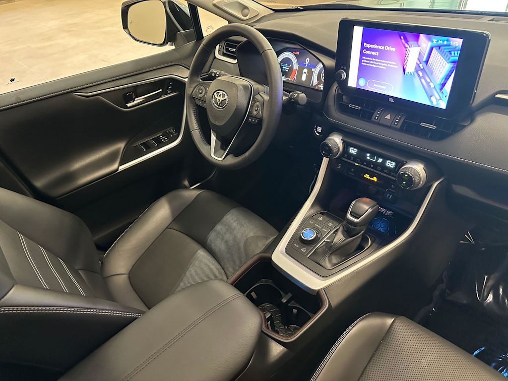 Thumbnail: 2023 Toyota RAV4 - 15