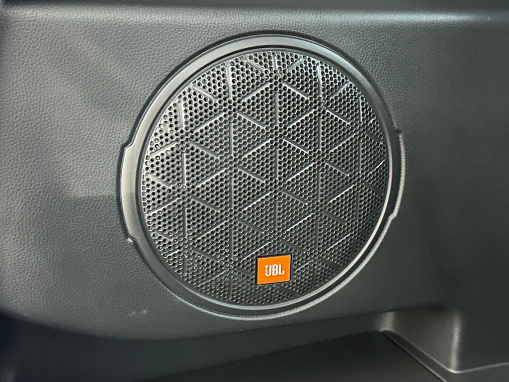 Thumbnail: 2023 Toyota RAV4 - 32