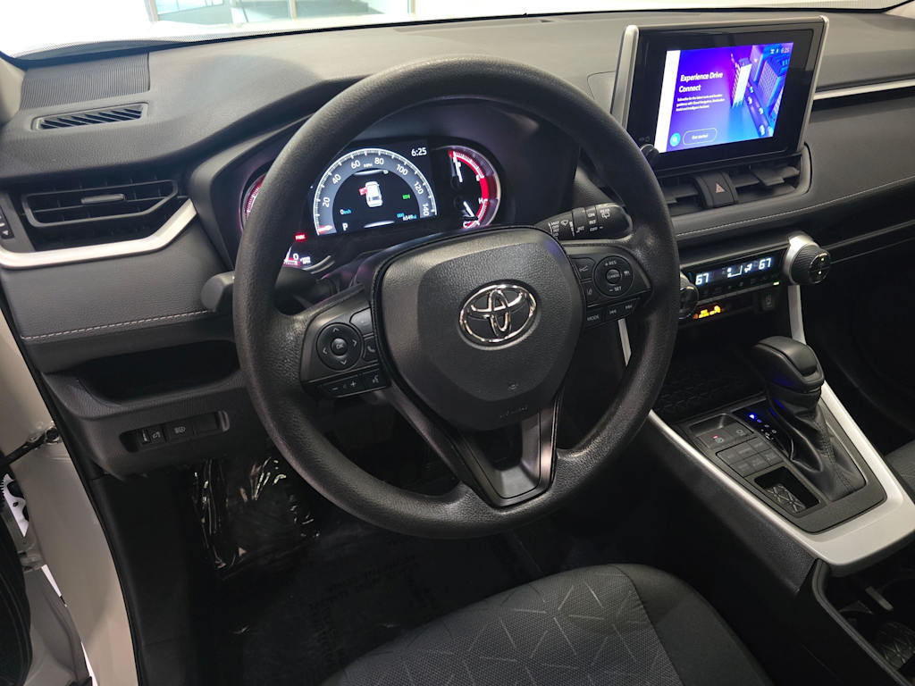 Thumbnail: 2025 Toyota RAV4 - 2