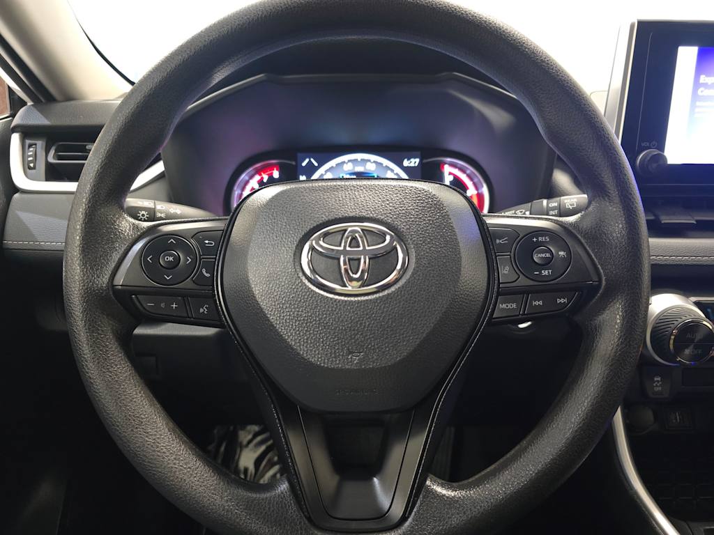 Thumbnail: 2025 Toyota RAV4 - 14