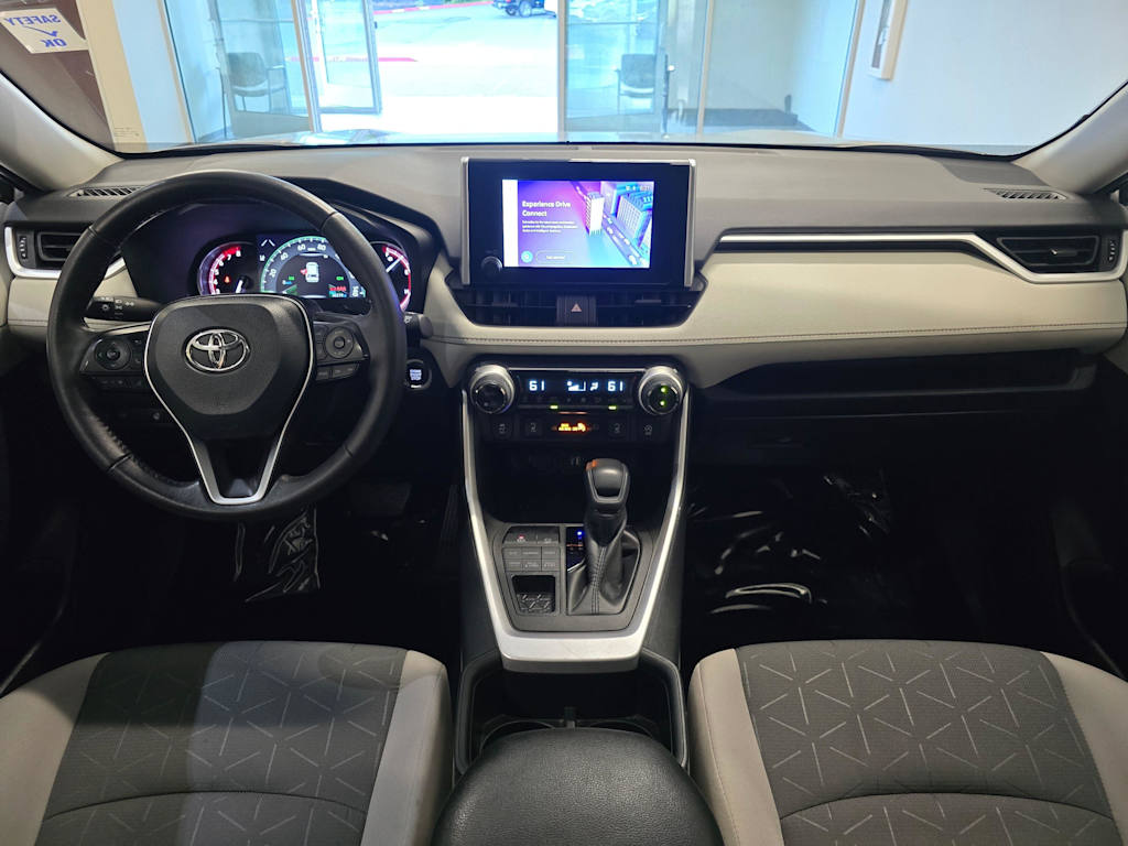 Thumbnail: 2024 Toyota RAV4 - 10