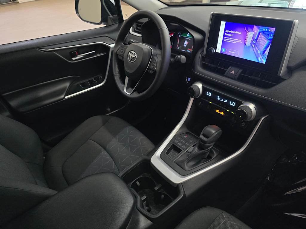 Thumbnail: 2024 Toyota RAV4 - 33