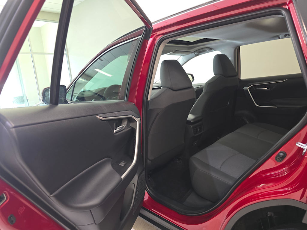 Thumbnail: 2025 Toyota RAV4 - 29
