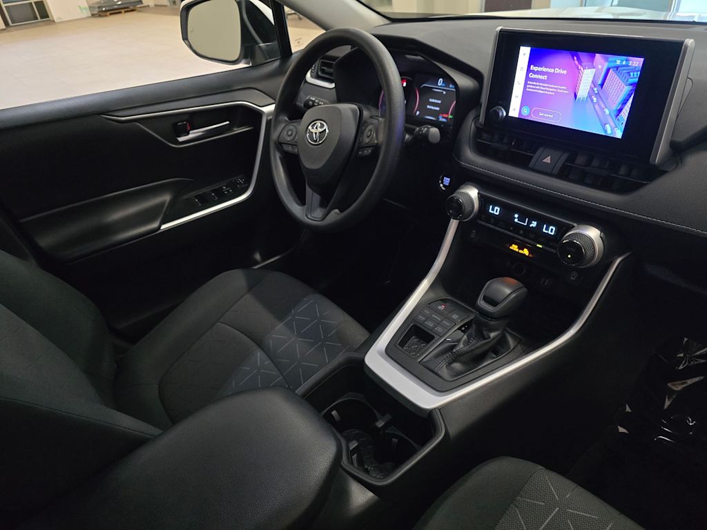 Thumbnail: 2023 Toyota RAV4 - 15