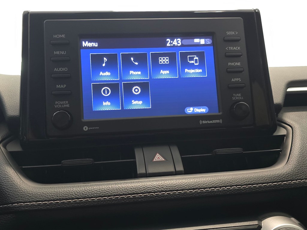 Thumbnail: 2021 Toyota RAV4 - 22