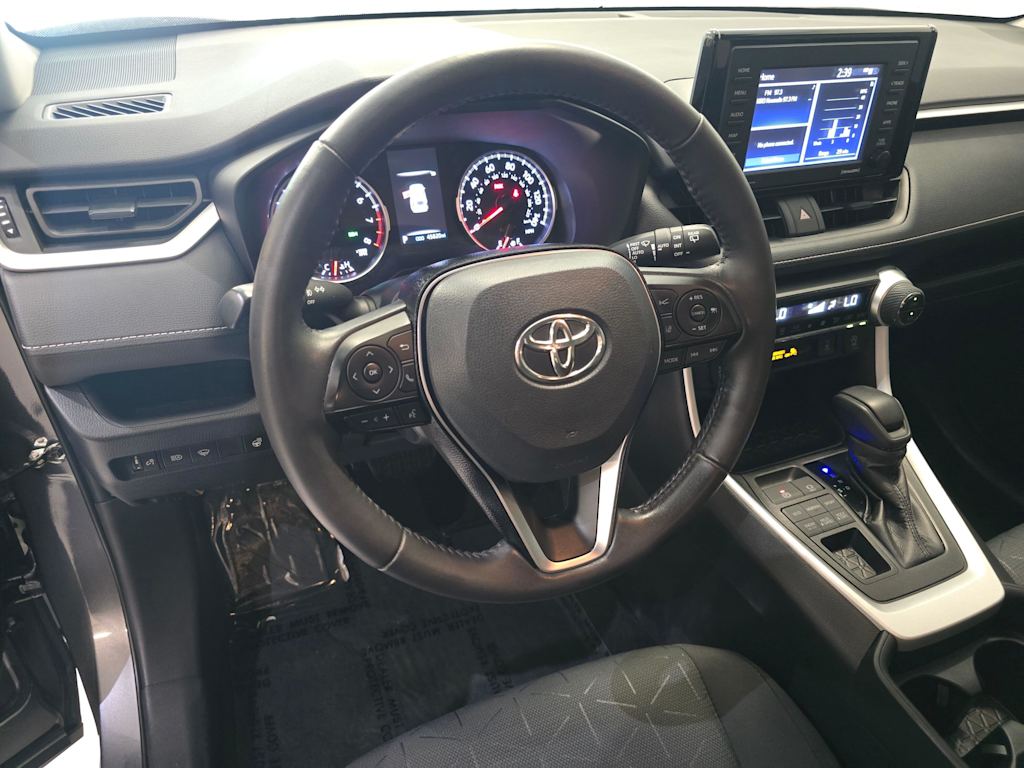 Thumbnail: 2021 Toyota RAV4 - 2