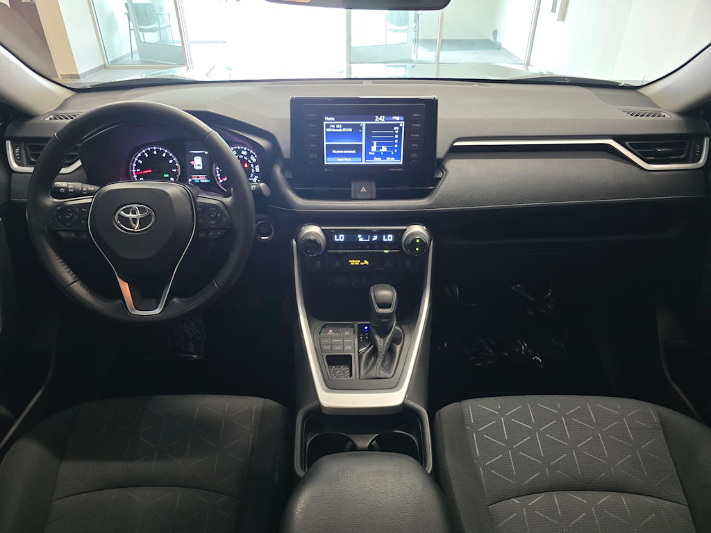 Thumbnail: 2021 Toyota RAV4 - 10