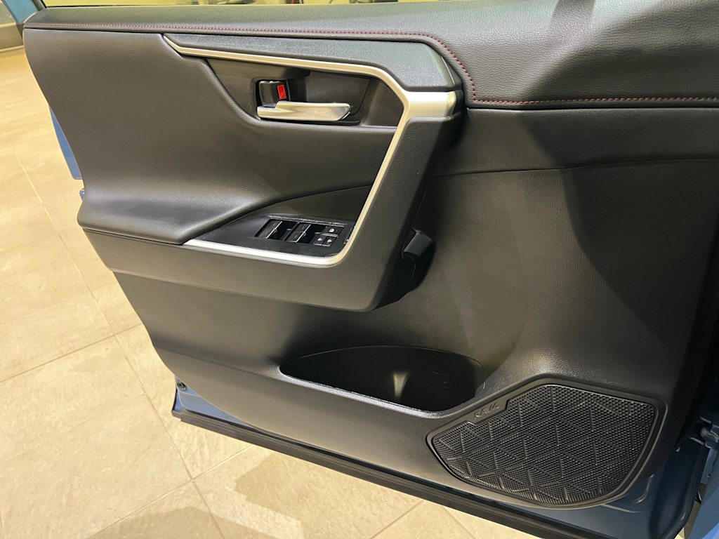 Thumbnail: 2024 Toyota RAV4 - 25