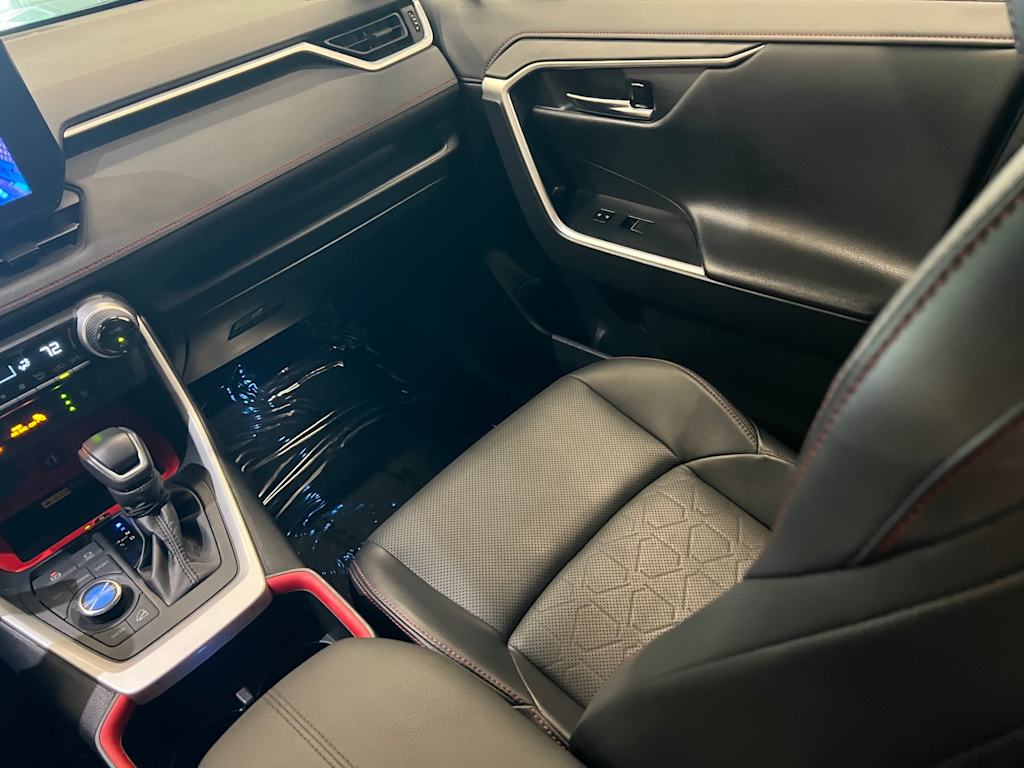 Thumbnail: 2024 Toyota RAV4 - 22