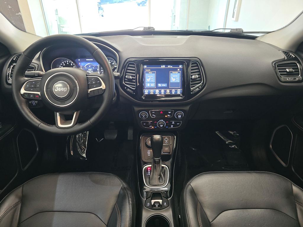 Thumbnail: 2018 Jeep Compass - 8