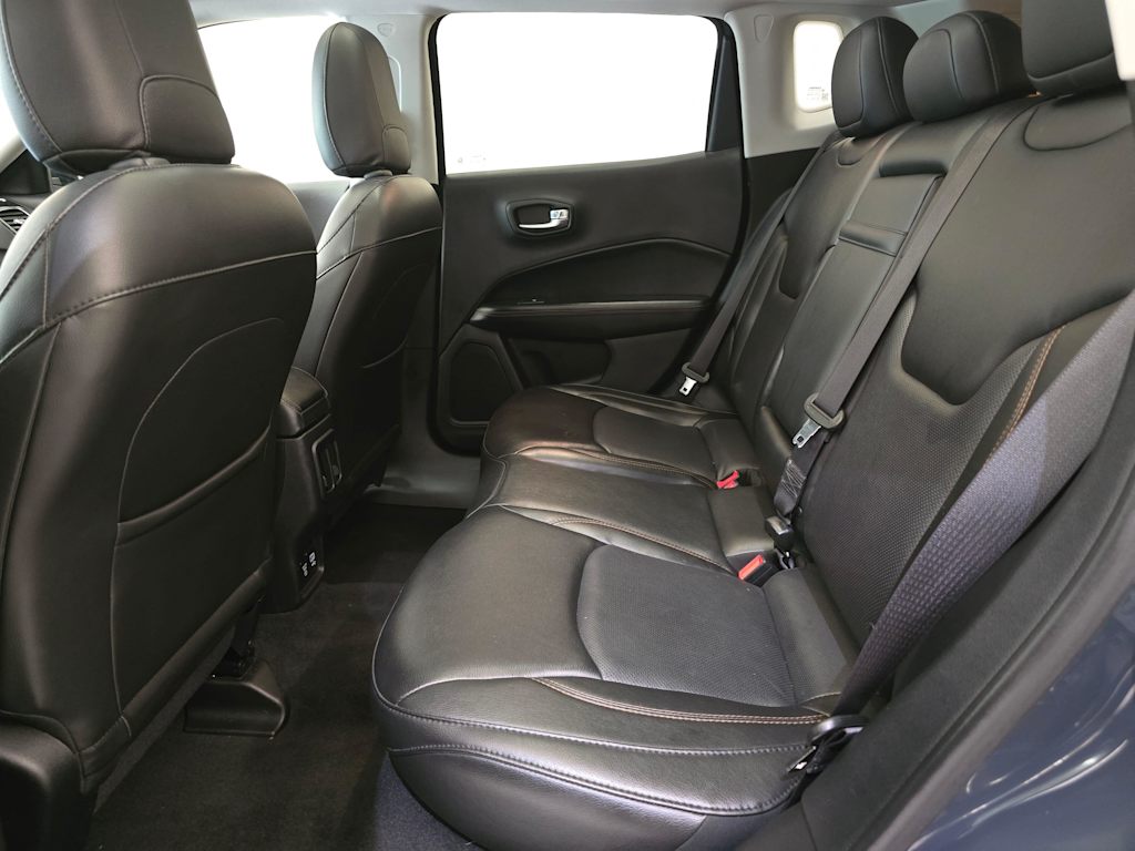 Thumbnail: 2018 Jeep Compass - 11