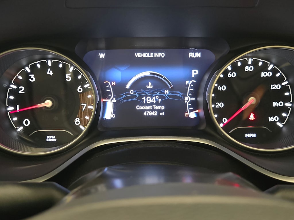 Thumbnail: 2018 Jeep Compass - 16