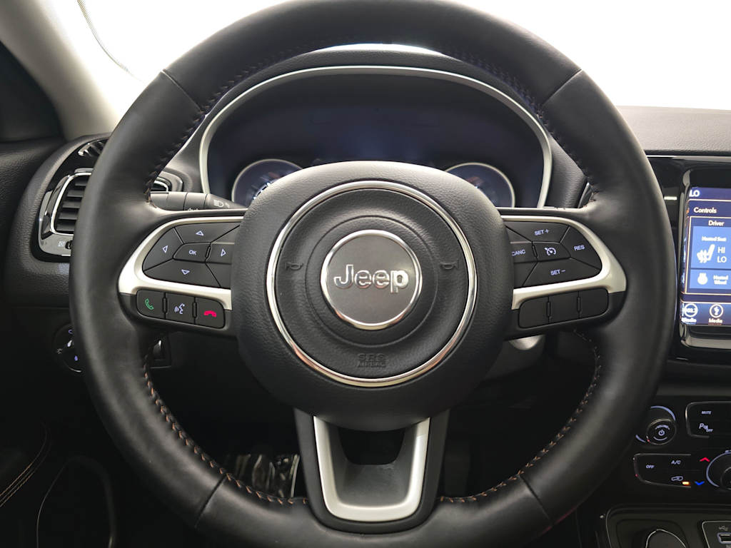 Thumbnail: 2018 Jeep Compass - 12