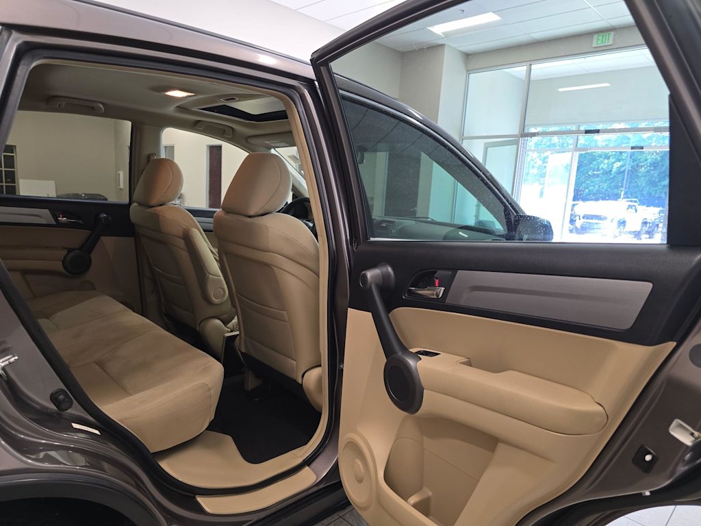 Thumbnail: 2011 Honda CR-V - 30