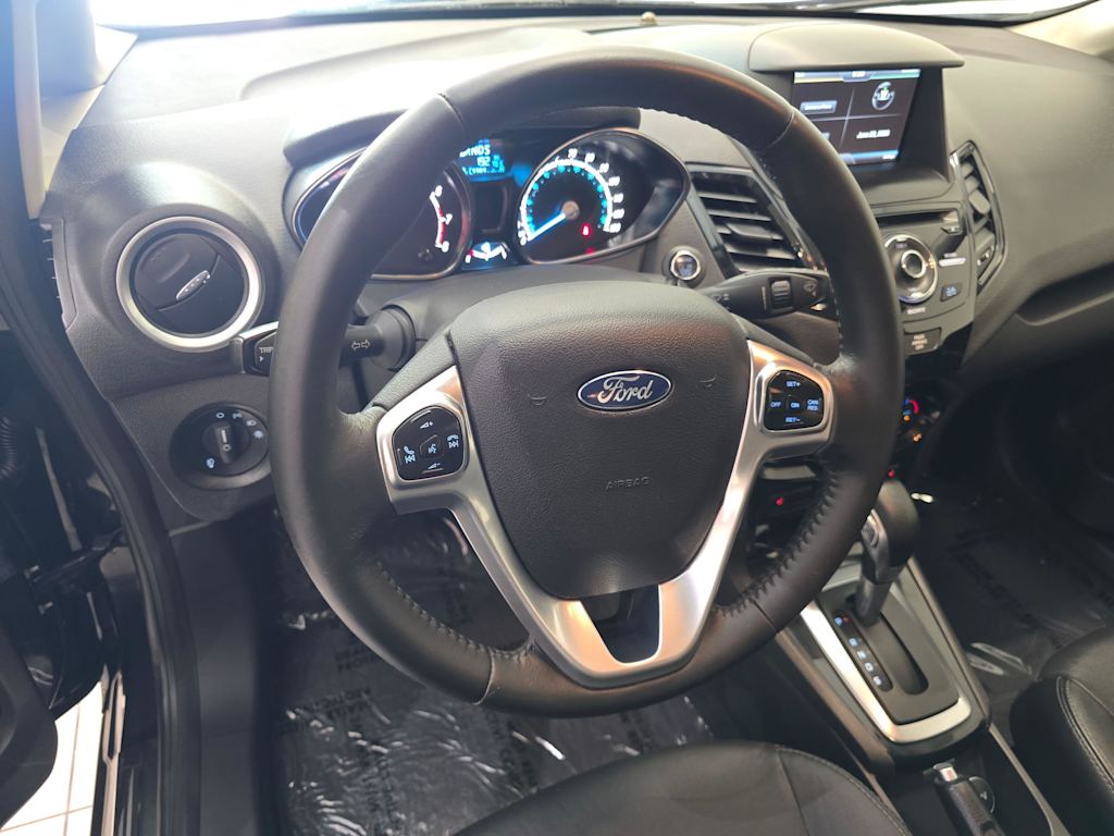 Thumbnail: 2014 Ford Fiesta - 2