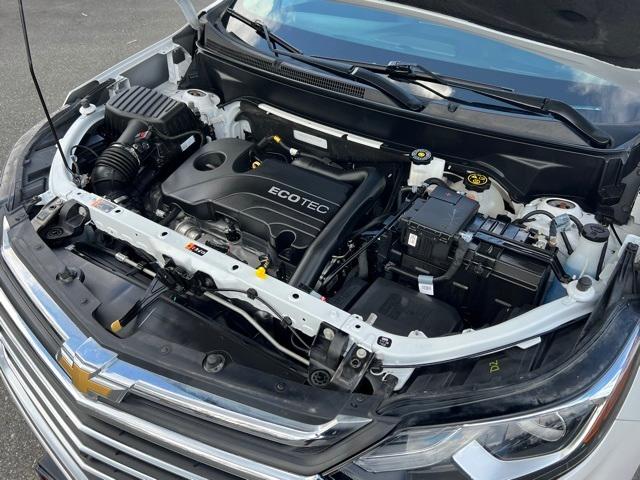 2021 Chevrolet Equinox Premier 9