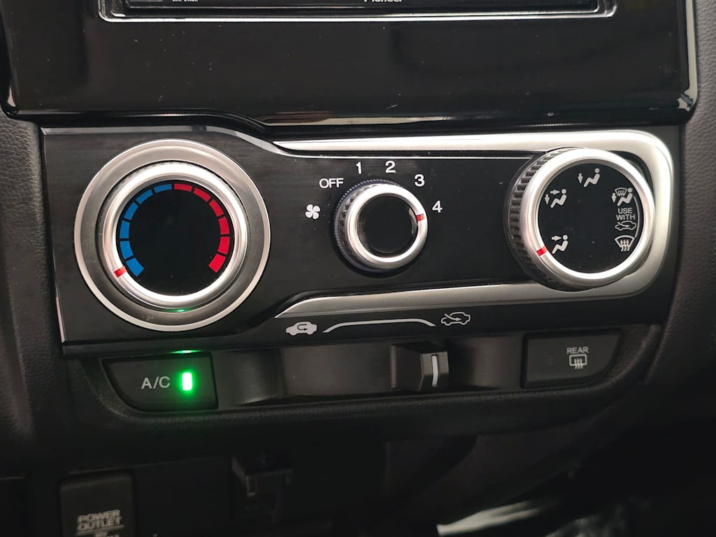 Thumbnail: 2019 Honda Fit - 23