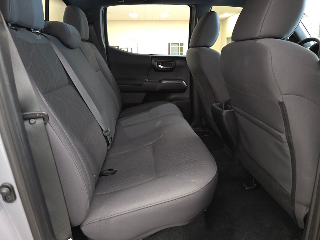 Thumbnail: 2019 Toyota Tacoma - 27