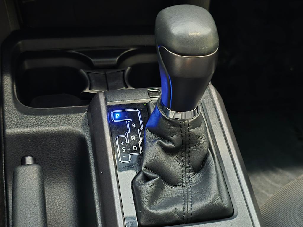 Thumbnail: 2019 Toyota Tacoma - 15