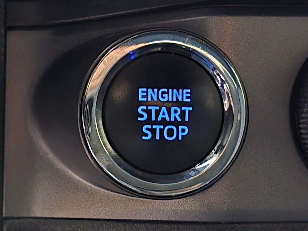 Thumbnail: 2019 Toyota Tacoma - 24