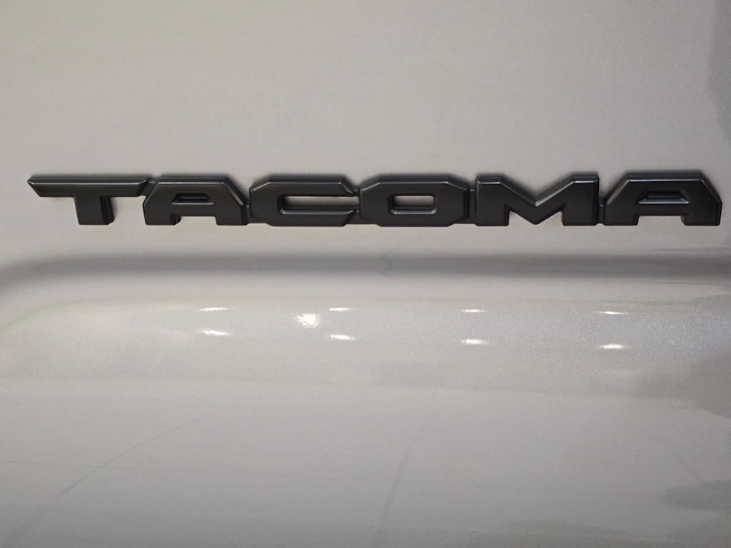 Thumbnail: 2021 Toyota Tacoma - 7