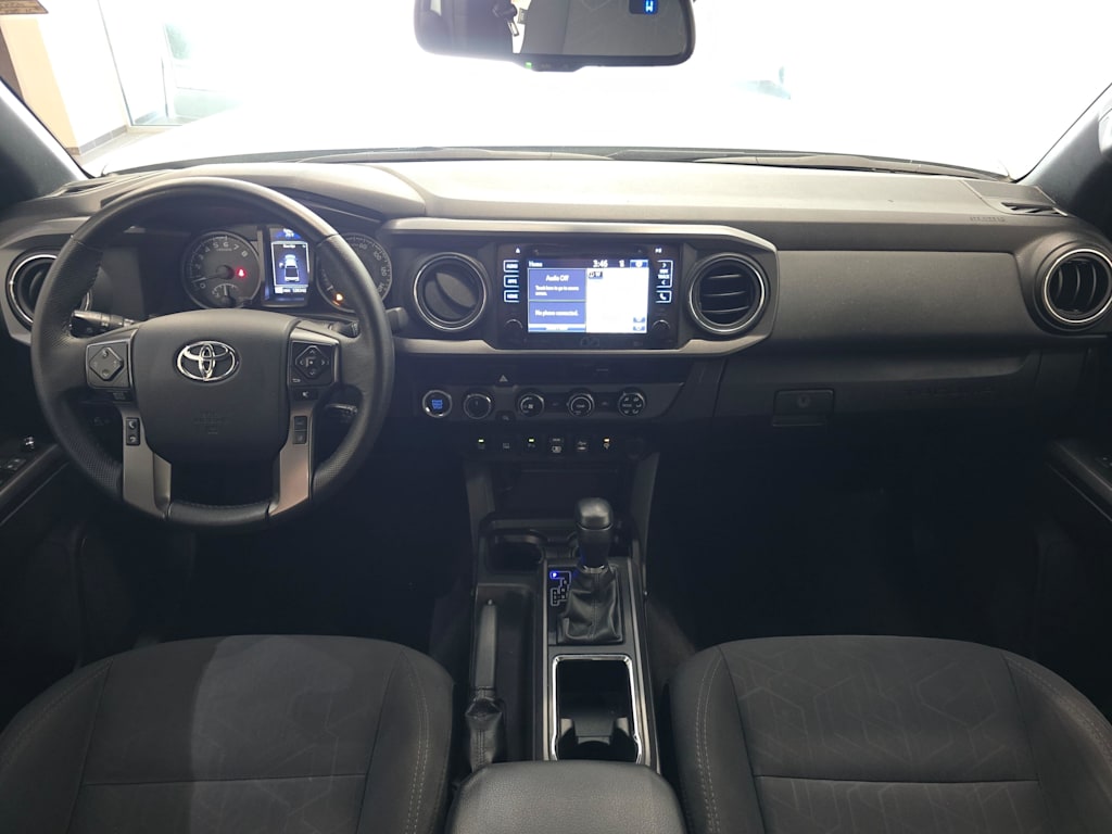 Thumbnail: 2018 Toyota Tacoma - 10