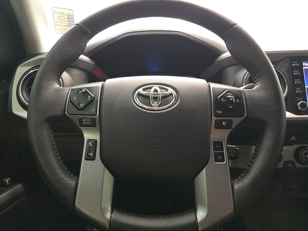 Thumbnail: 2020 Toyota Tacoma - 14