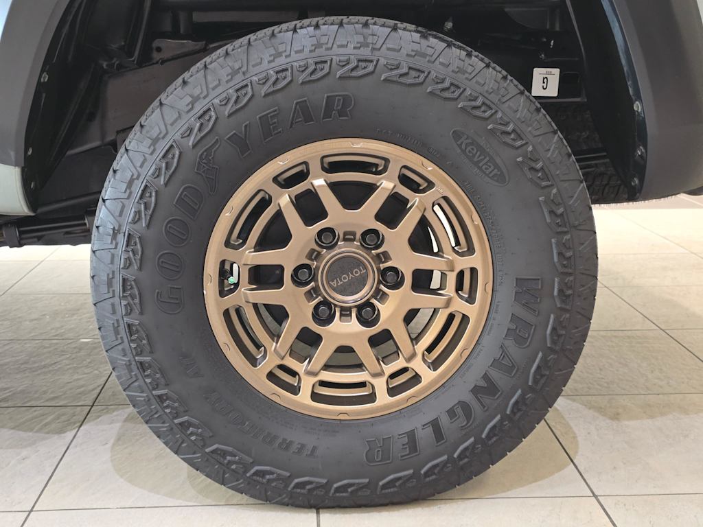 Thumbnail: 2023 Toyota Tacoma - 8