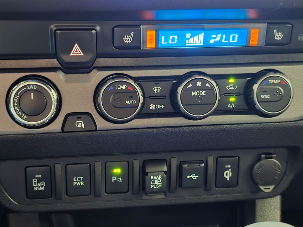 Thumbnail: 2023 Toyota Tacoma - 23