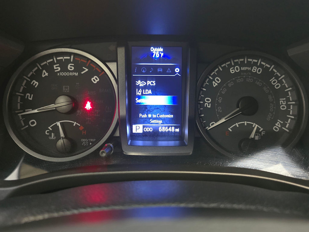 Thumbnail: 2020 Toyota Tacoma - 18