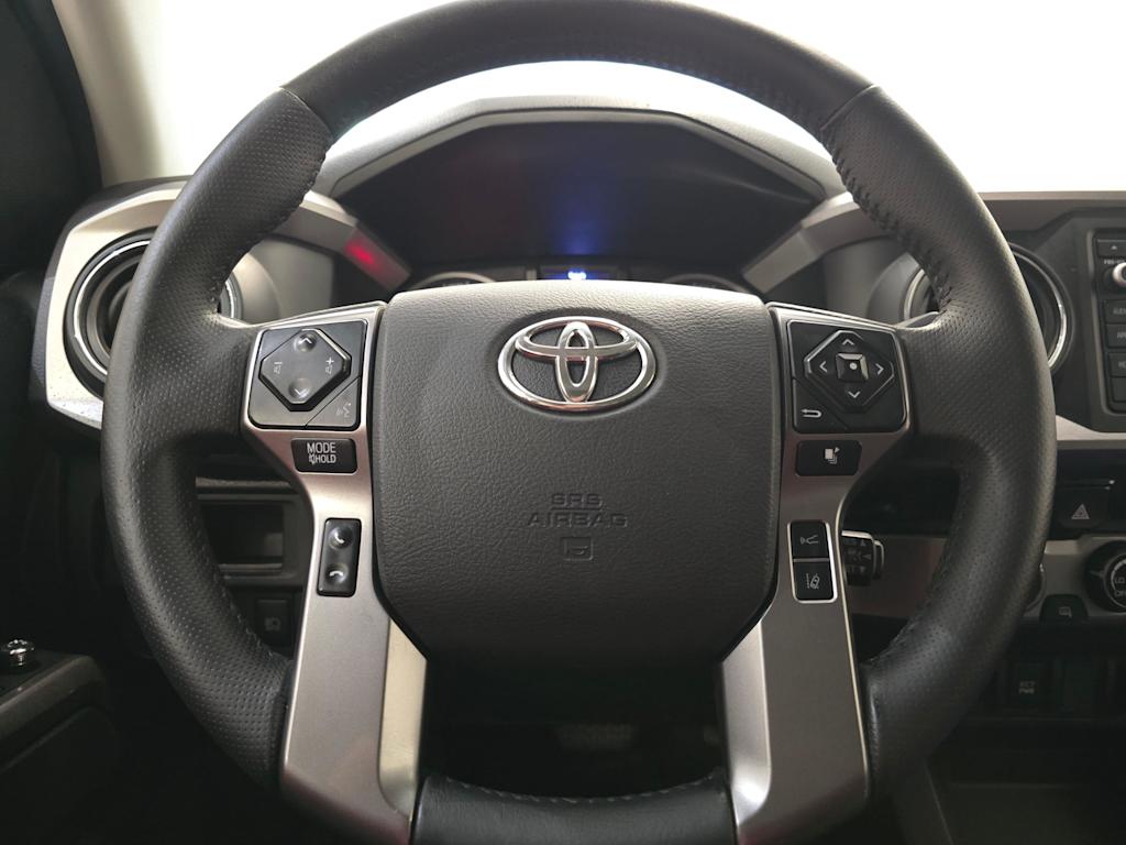 Thumbnail: 2018 Toyota Tacoma - 14