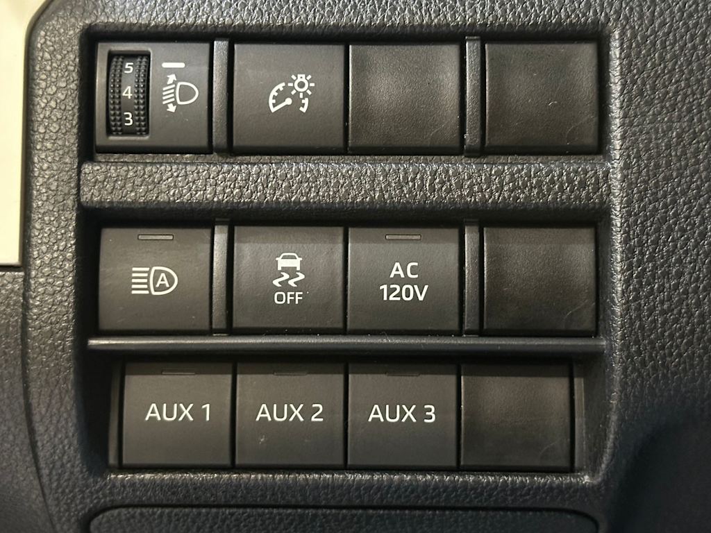 Thumbnail: 2024 Toyota Tacoma - 26