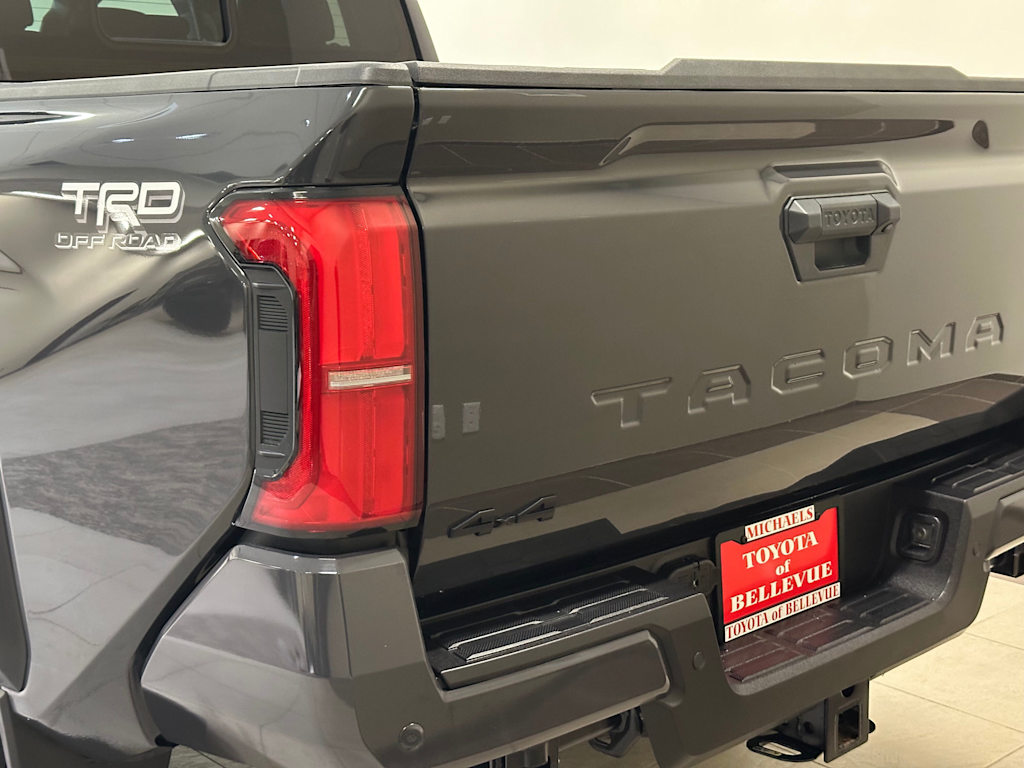 Thumbnail: 2024 Toyota Tacoma - 21