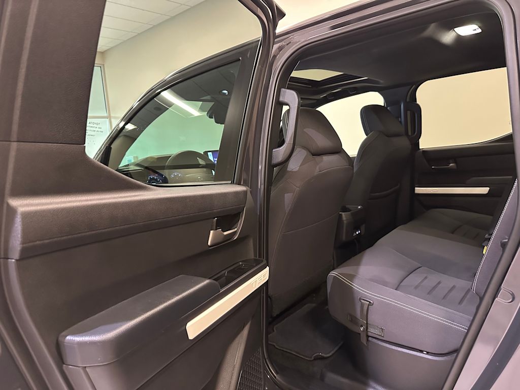 Thumbnail: 2024 Toyota Tacoma - 29