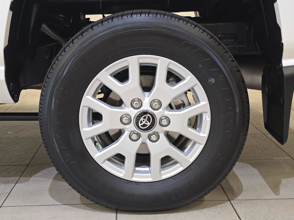 Thumbnail: 2025 Toyota Tacoma - 8