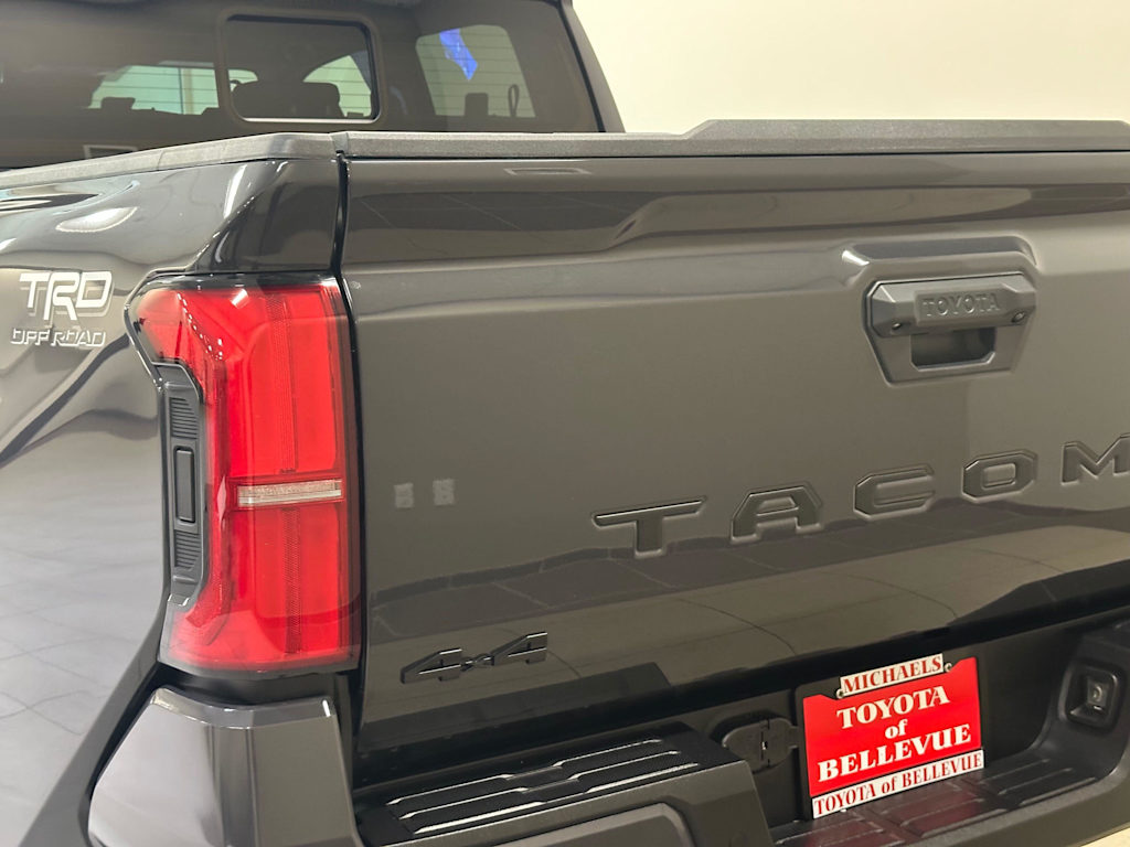 Thumbnail: 2025 Toyota Tacoma - 20