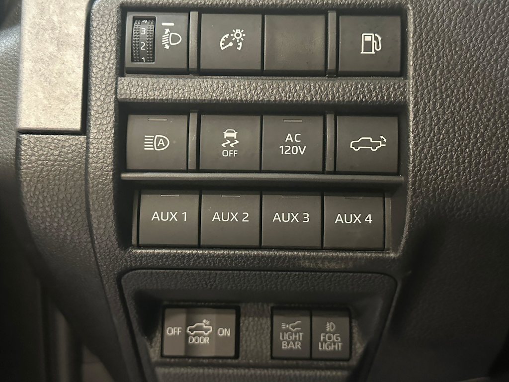 Thumbnail: 2025 Toyota Tacoma - 26