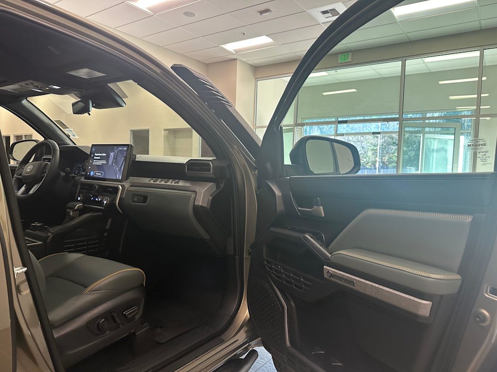 Thumbnail: 2025 Toyota Tacoma - 32