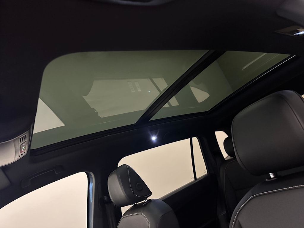 Thumbnail: 2021 Volkswagen Tiguan - 27