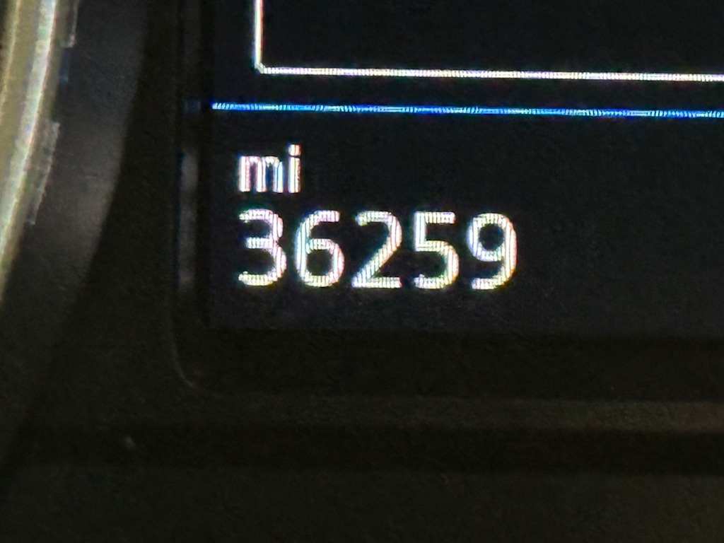 Thumbnail: 2021 Volkswagen Tiguan - 7