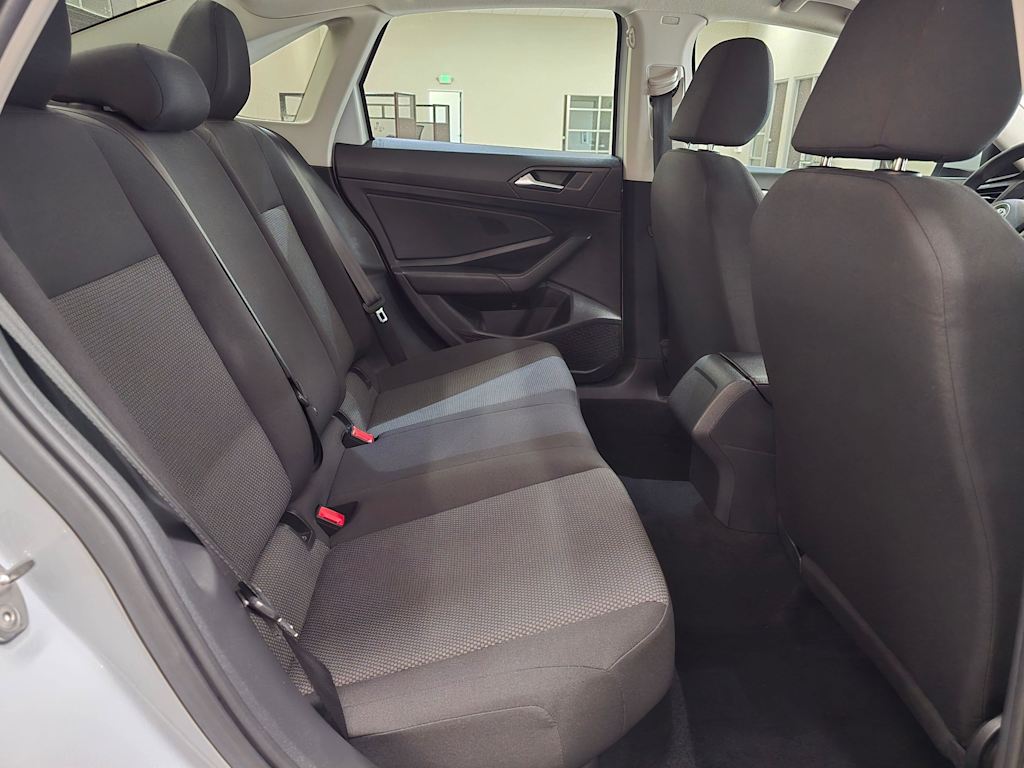 Thumbnail: 2019 Volkswagen Jetta - 27