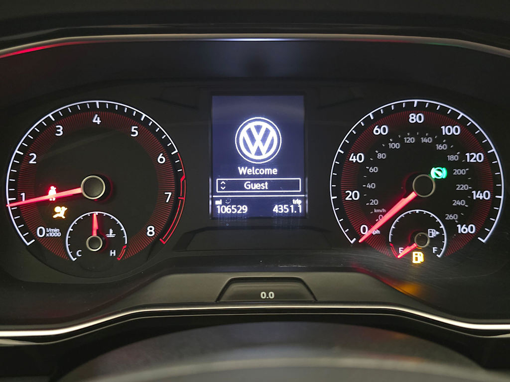 Thumbnail: 2019 Volkswagen Jetta - 18