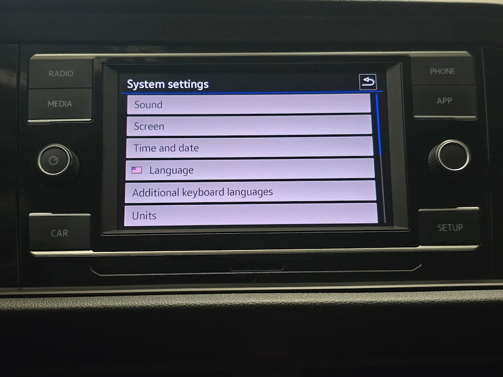 Thumbnail: 2019 Volkswagen Jetta - 22