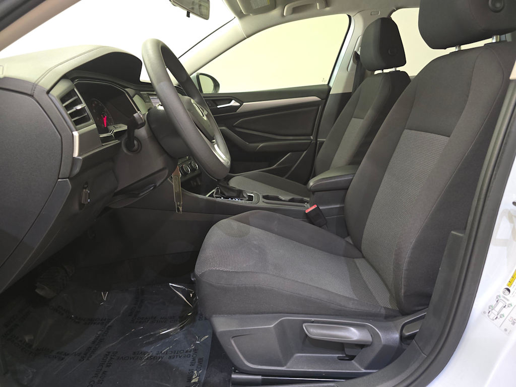Thumbnail: 2019 Volkswagen Jetta - 11