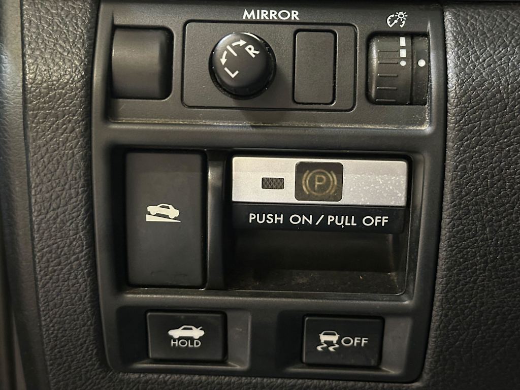 Thumbnail: 2013 Subaru Legacy - 23