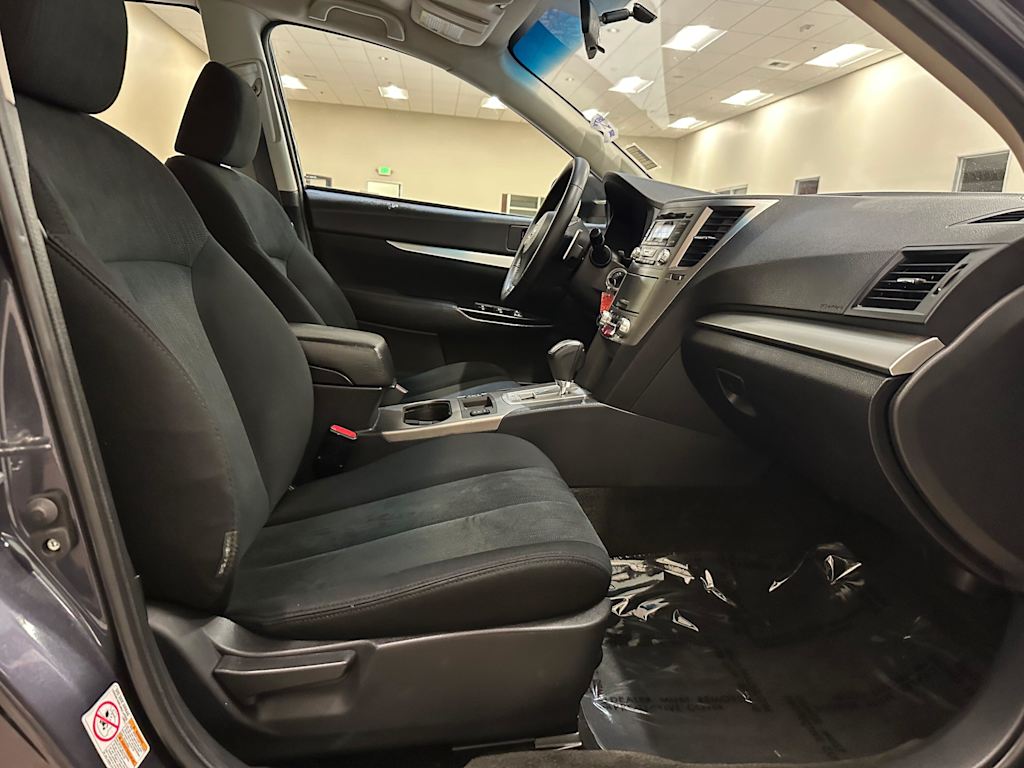 Thumbnail: 2013 Subaru Legacy - 10