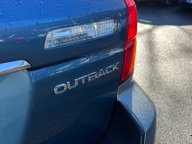 2006 Subaru Outback Base 7